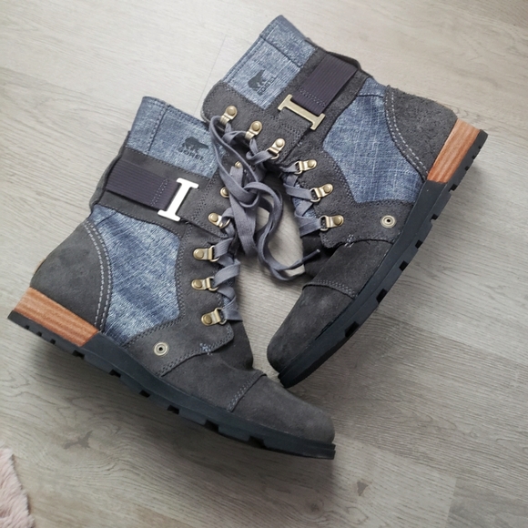 Sorel Shoes - SOREL Major Carly Military Style Booties - Denim and Gray